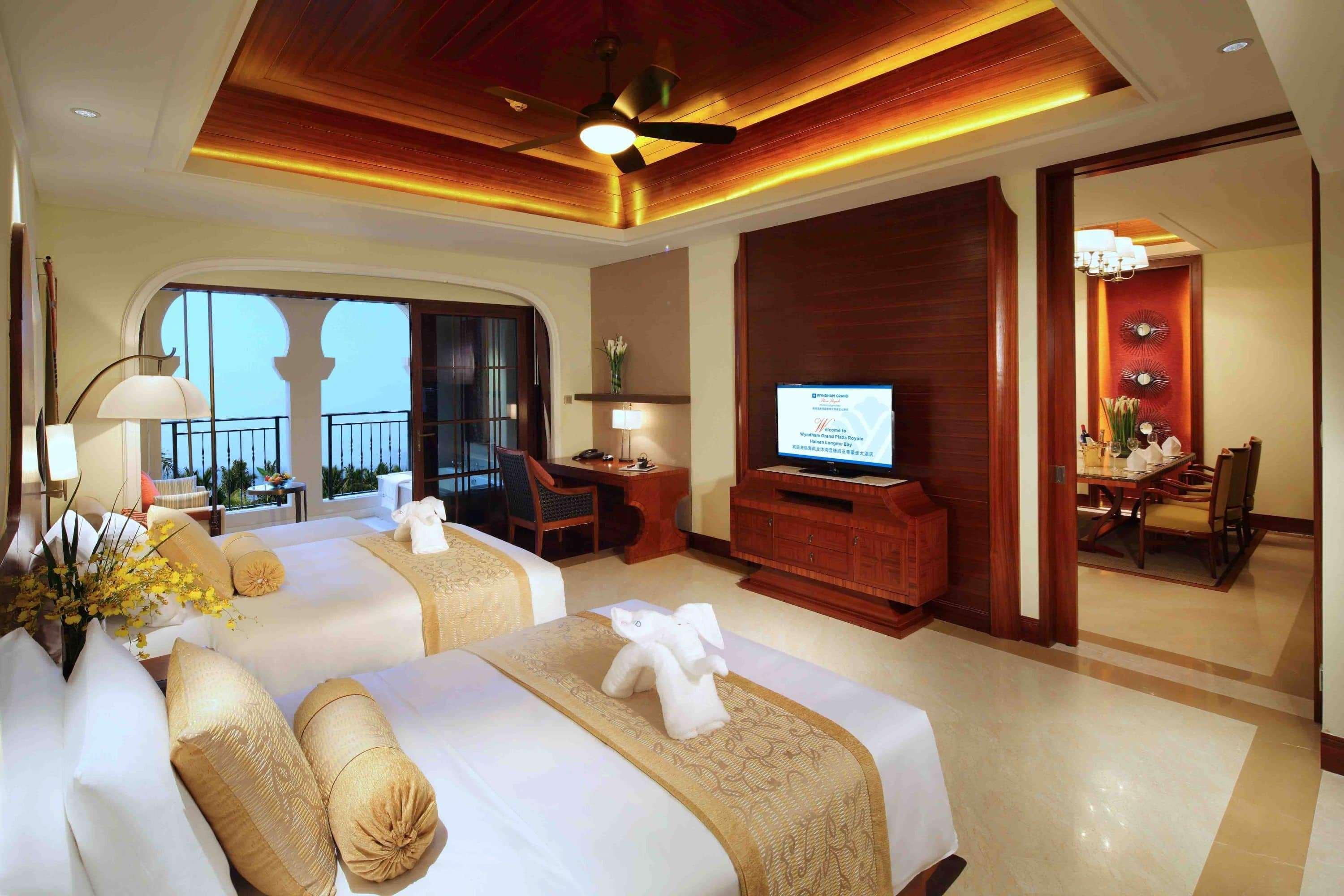 Wyndham Grand Plaza Royale Hainan Longmu Bay Ledong Exterior photo